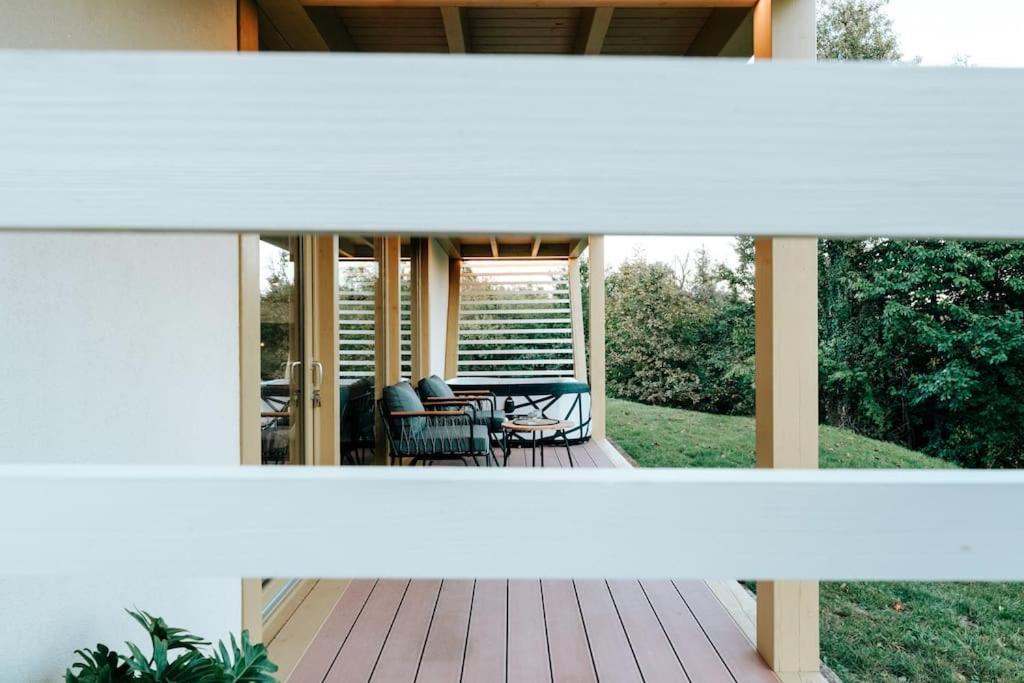 Holiday House Hona Lux Velike Lasce Ngoại thất bức ảnh
