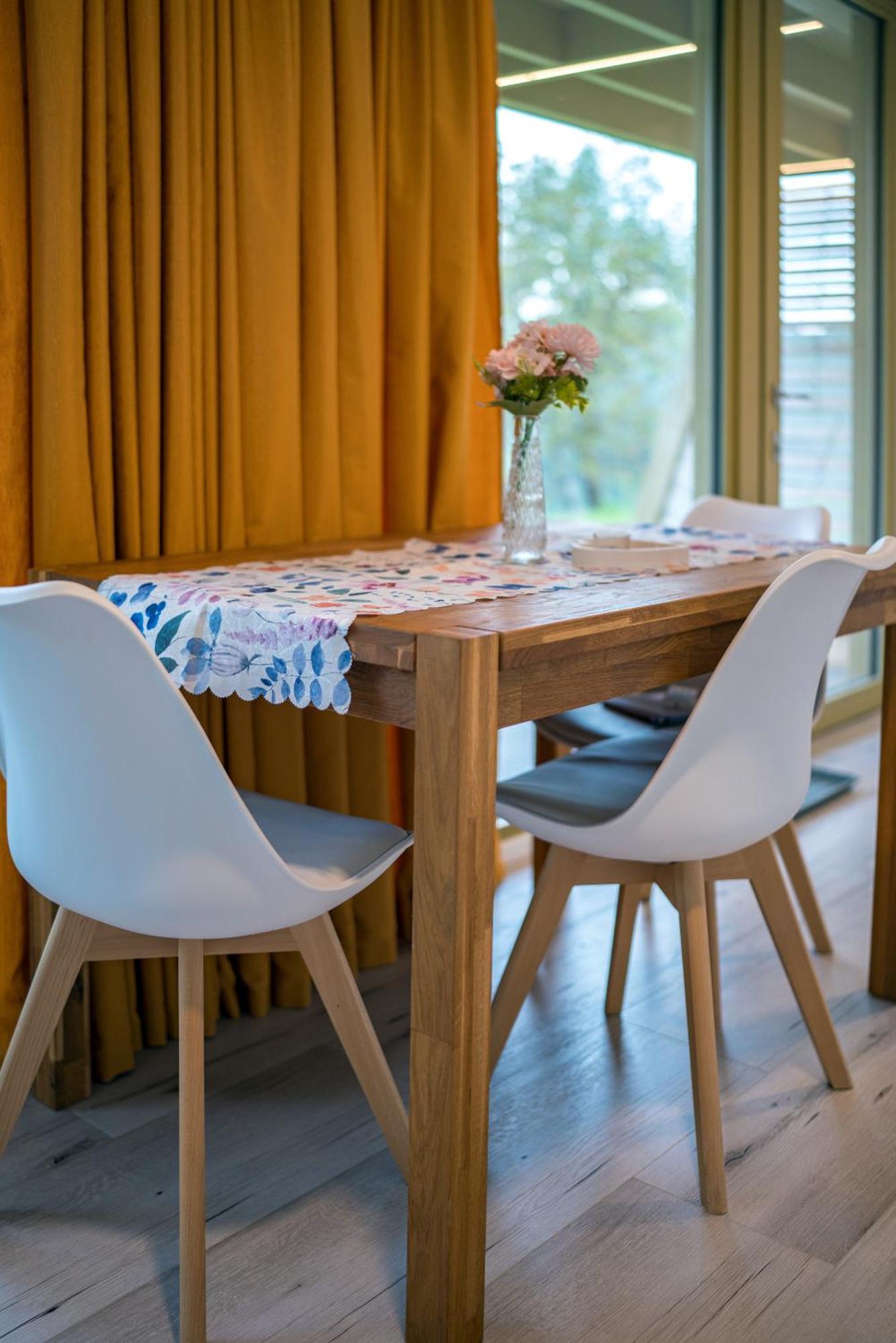 Holiday House Hona Lux Velike Lasce Ngoại thất bức ảnh