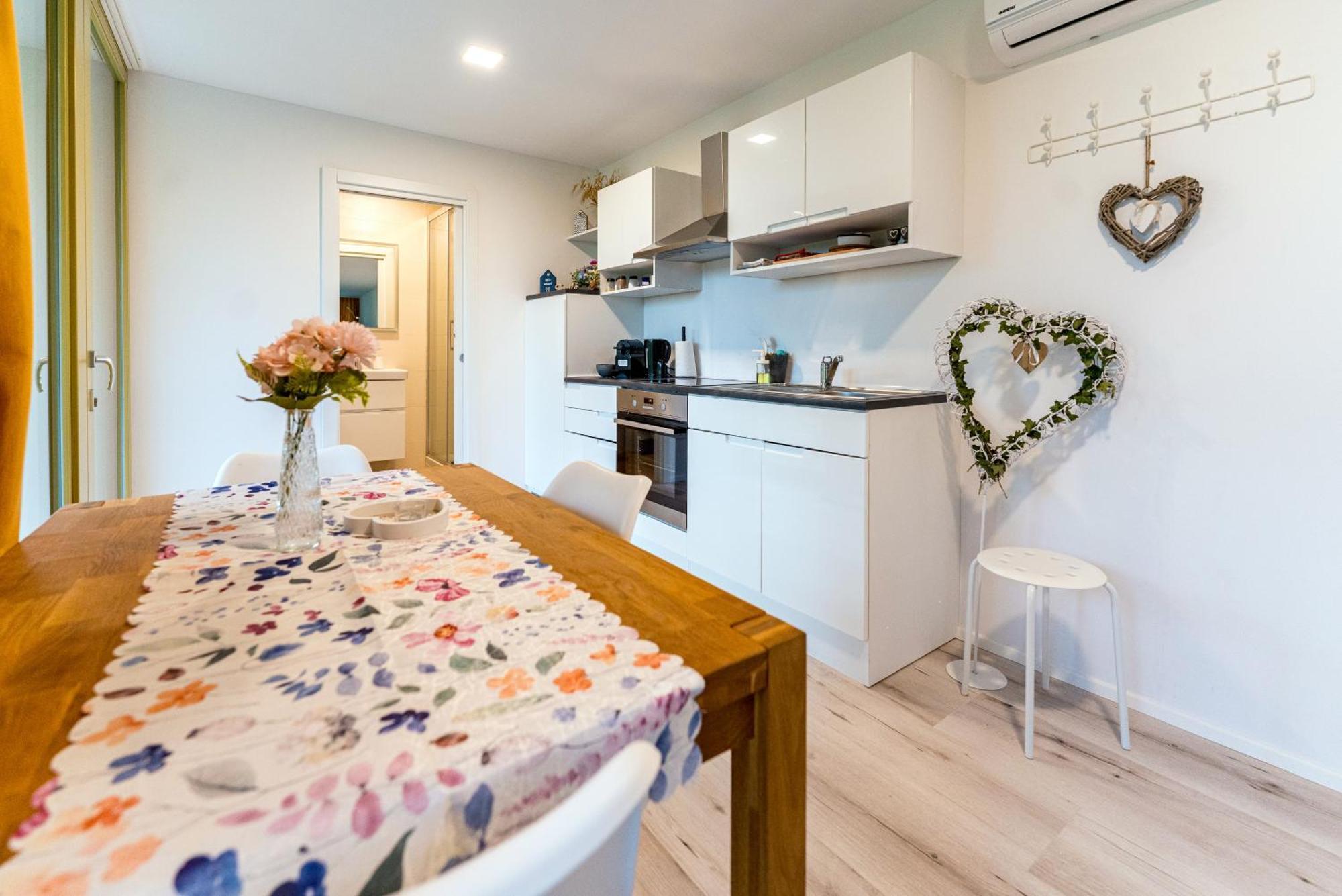Holiday House Hona Lux Velike Lasce Ngoại thất bức ảnh